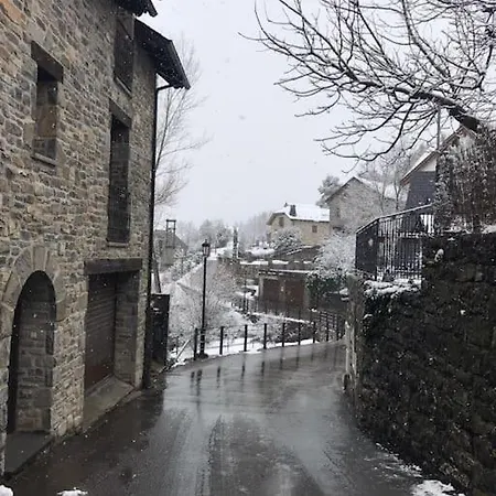 La Abadia En Tramacastilla *