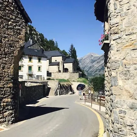 La Abadia En Tramacastilla Apartment