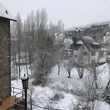 Apartment La Abadia En Tramacastilla Tramacastilla de Tena