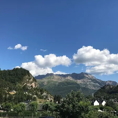 La Abadia En Tramacastilla * Tramacastilla de Tena