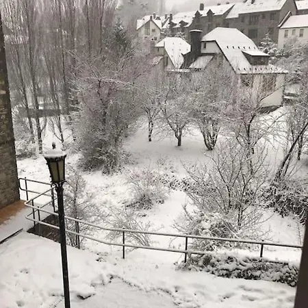 La Abadia En Tramacastilla Tramacastilla de Tena