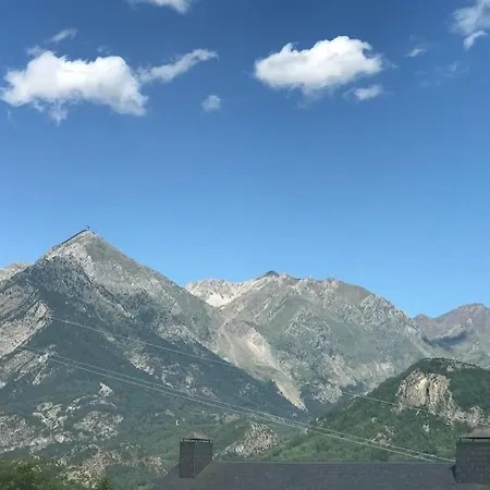 Apartment La Abadia En Tramacastilla Tramacastilla de Tena